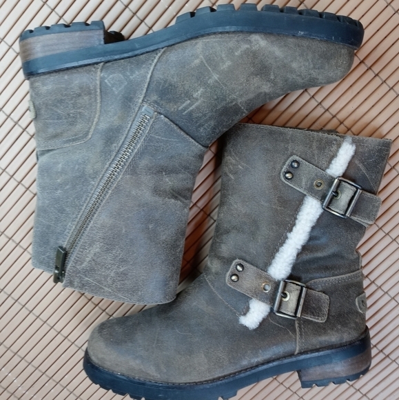 UGG "Niels II" Water Resistant Brown Leather /Sheepskin Shearling lined Bootie. - Picture 5 of 11
